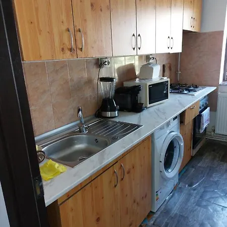 Apartament *